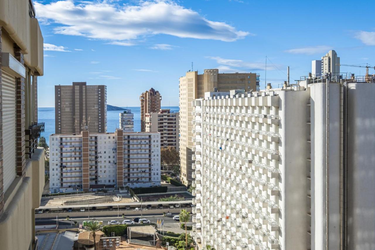 Acuarium 3-13-a Levante * Benidorm